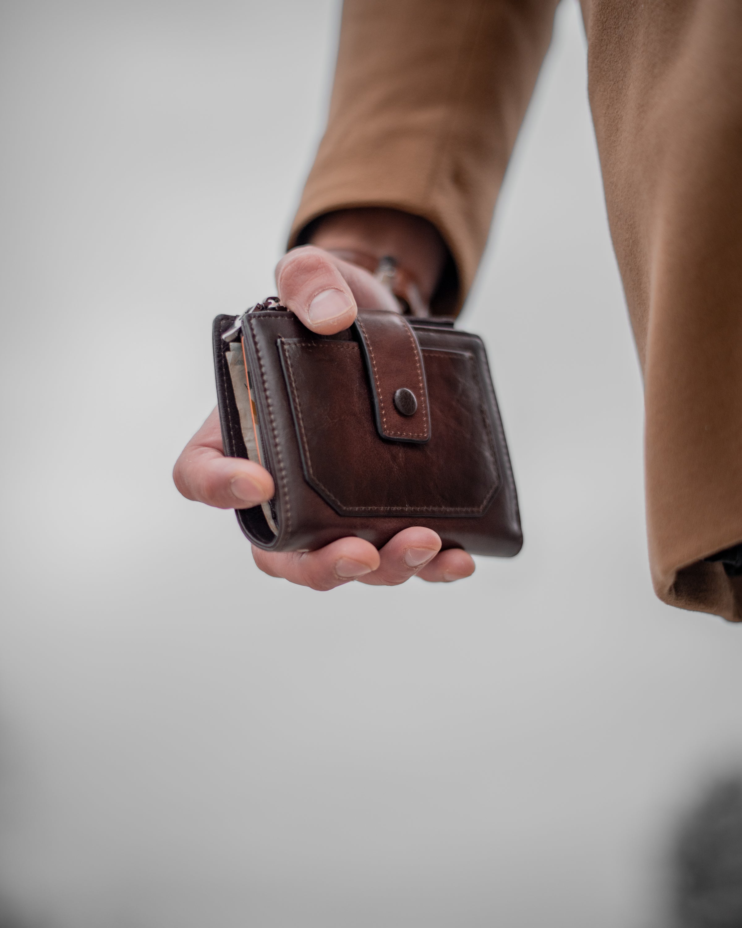 Muški Kožni Novčanici – Prava Koža, RFID Zaštita i Premium Izrada