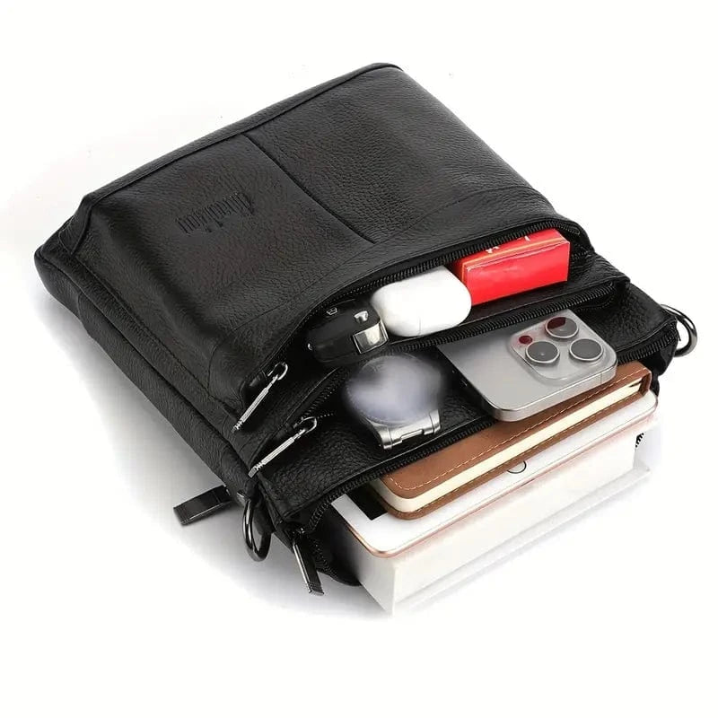 Muška kožna torba Taur - Crna Boja - Prikaz prednje strane torbe sa otvorenim pregradama