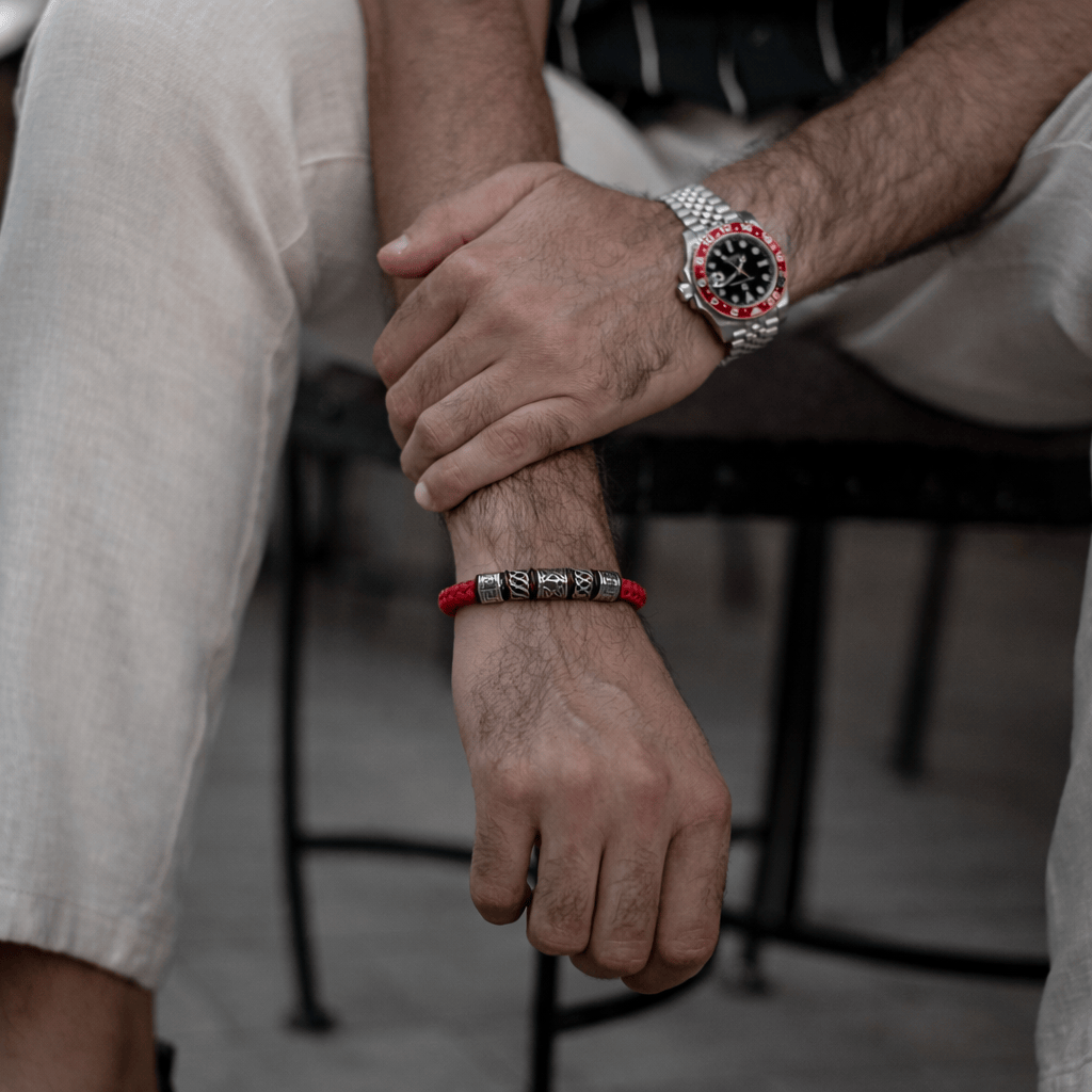 Muška Narukvica Meandros – Crvena Boja