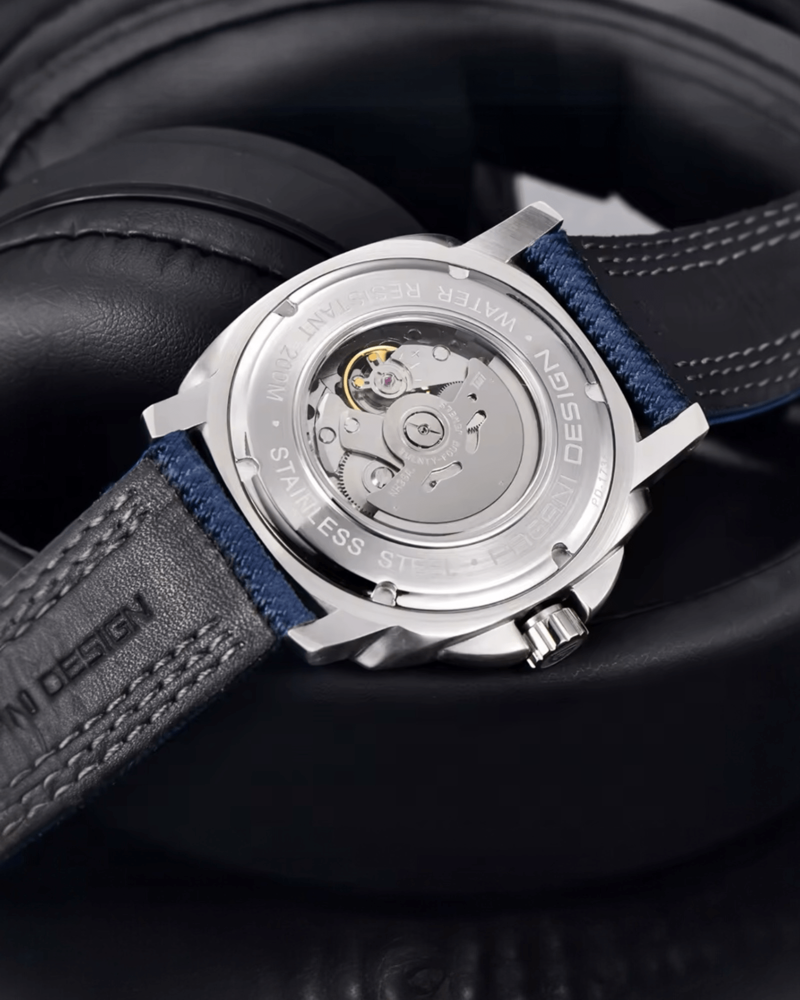 Muški Automatik Sat Pagani Design PD1736 - Plava Boja - Nato Narukvica - Prikaz zadnje strane sata