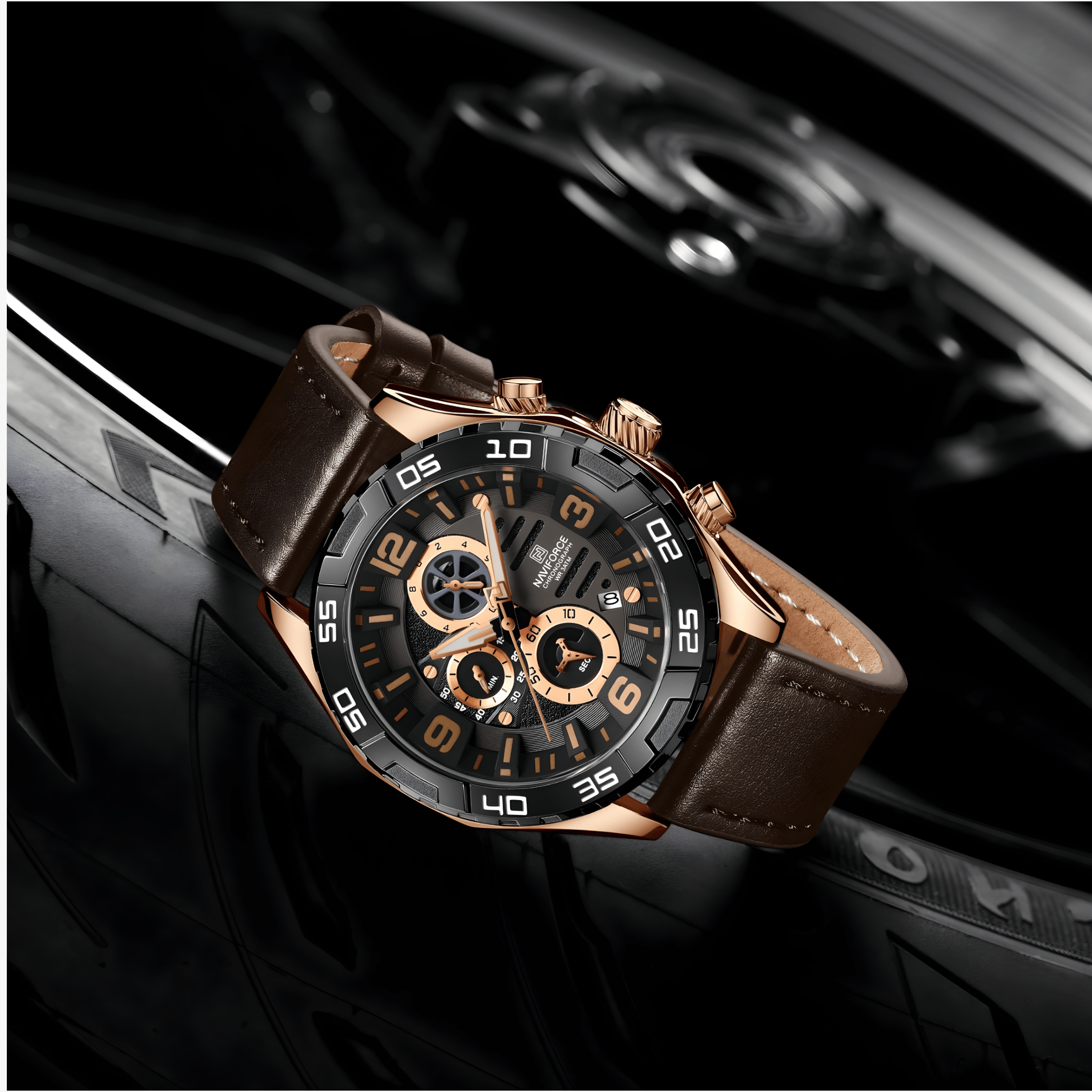 NaviForce NF8043 muški sat, čelično kućište u zlatnoj nijansi i braon kožna narukvica