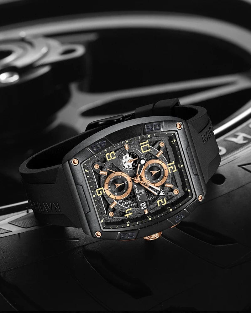Vodoravni prikaz prednje strane kucista i silikonske narukvice muskog sata NaviForce NF8052 u crno rose-gold boji. Najbolja cena i prodaja u Srbiji