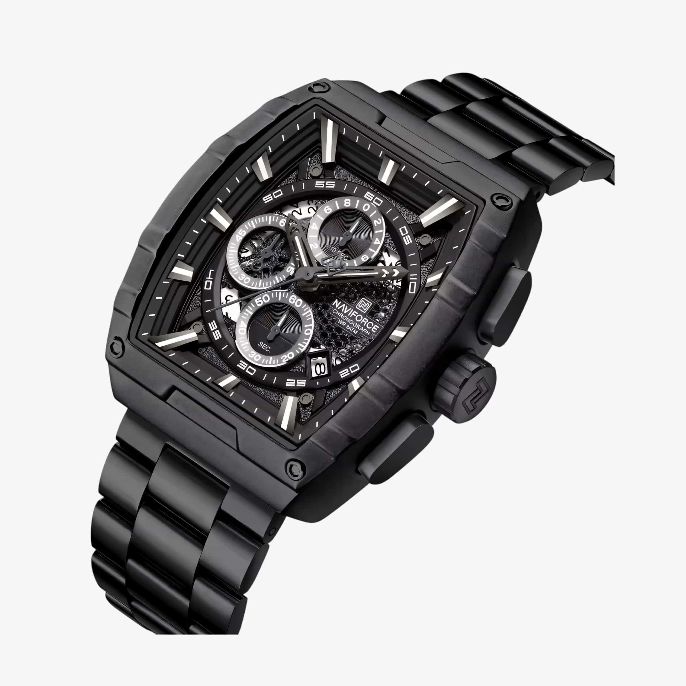 Naviforce NF8066 muški ručni sat u crnoj varijanti, prikaz kucista izbliza