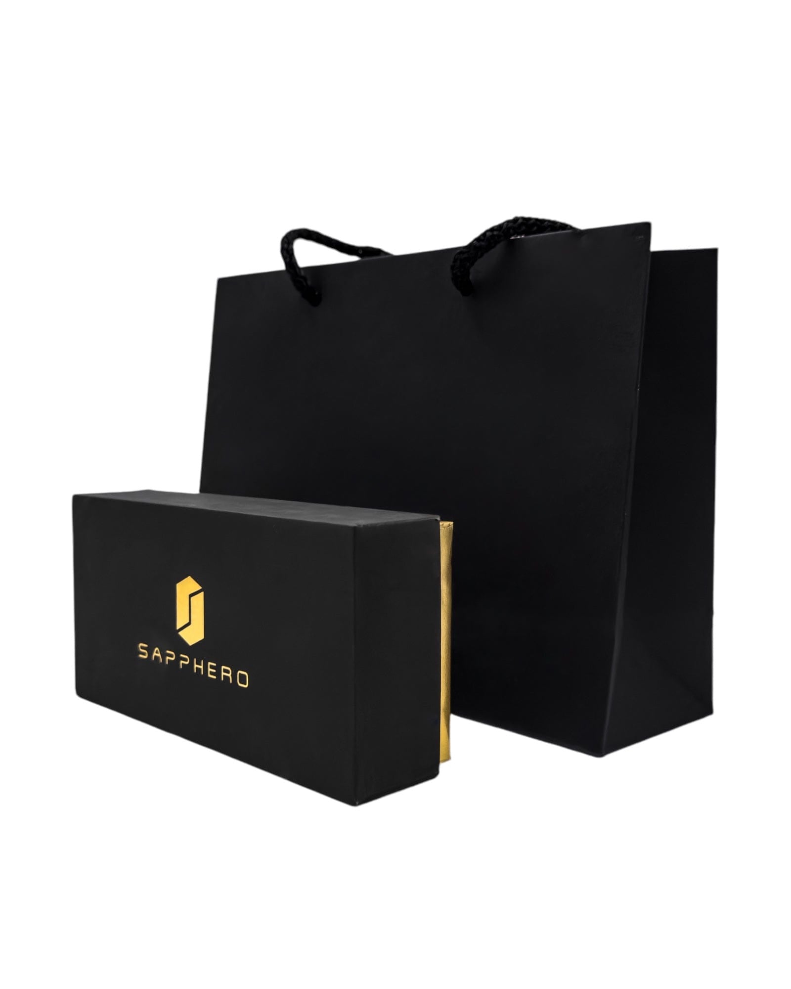 Prikaz elegante kutije i kese u kojoj se dobija muski sat Sapphero