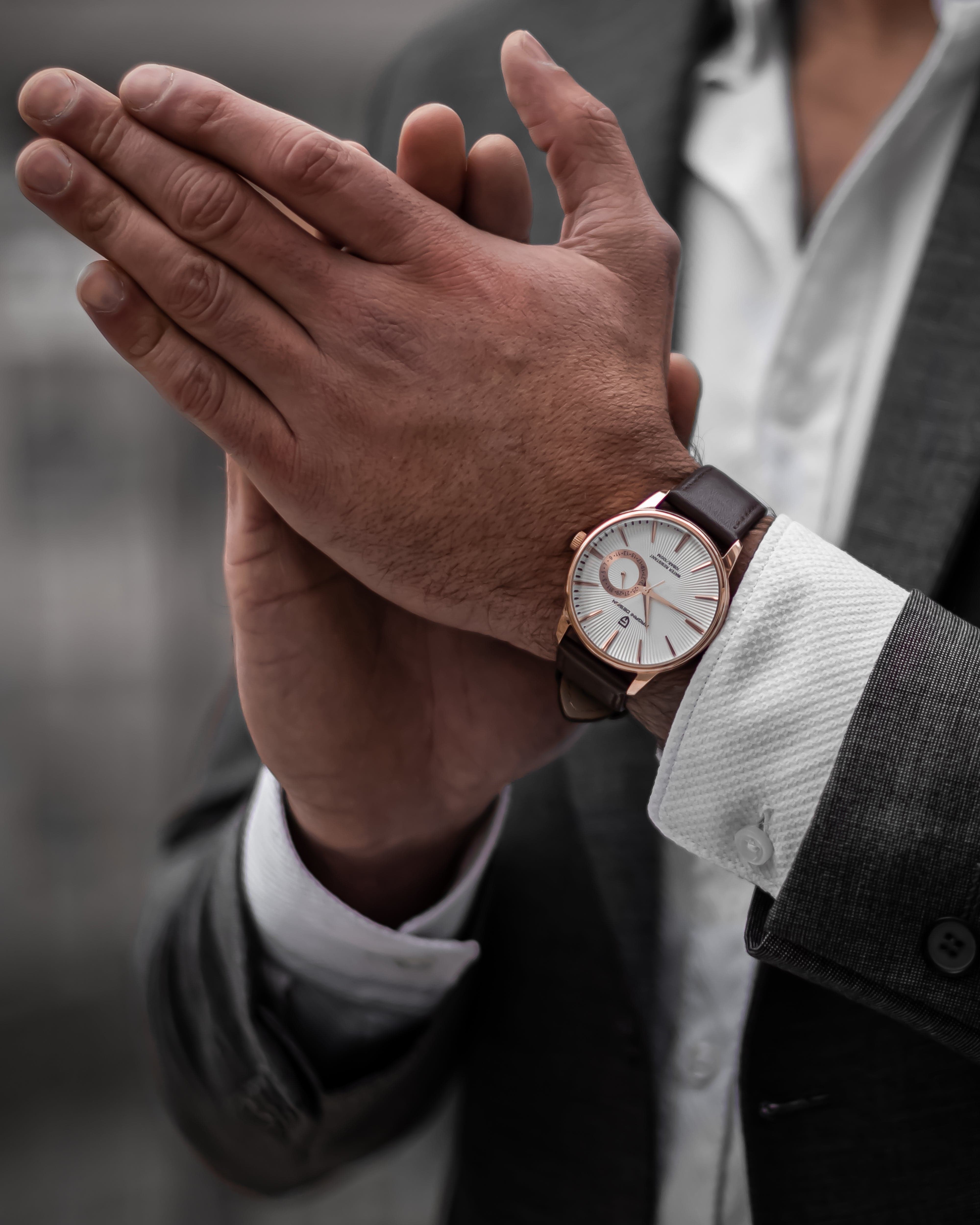 Muški sat- Pagani Design PD-1654 - Braon Boja - Detaljan prikaz boje sata - Kozna narukvica Najbola cena u Srbiji