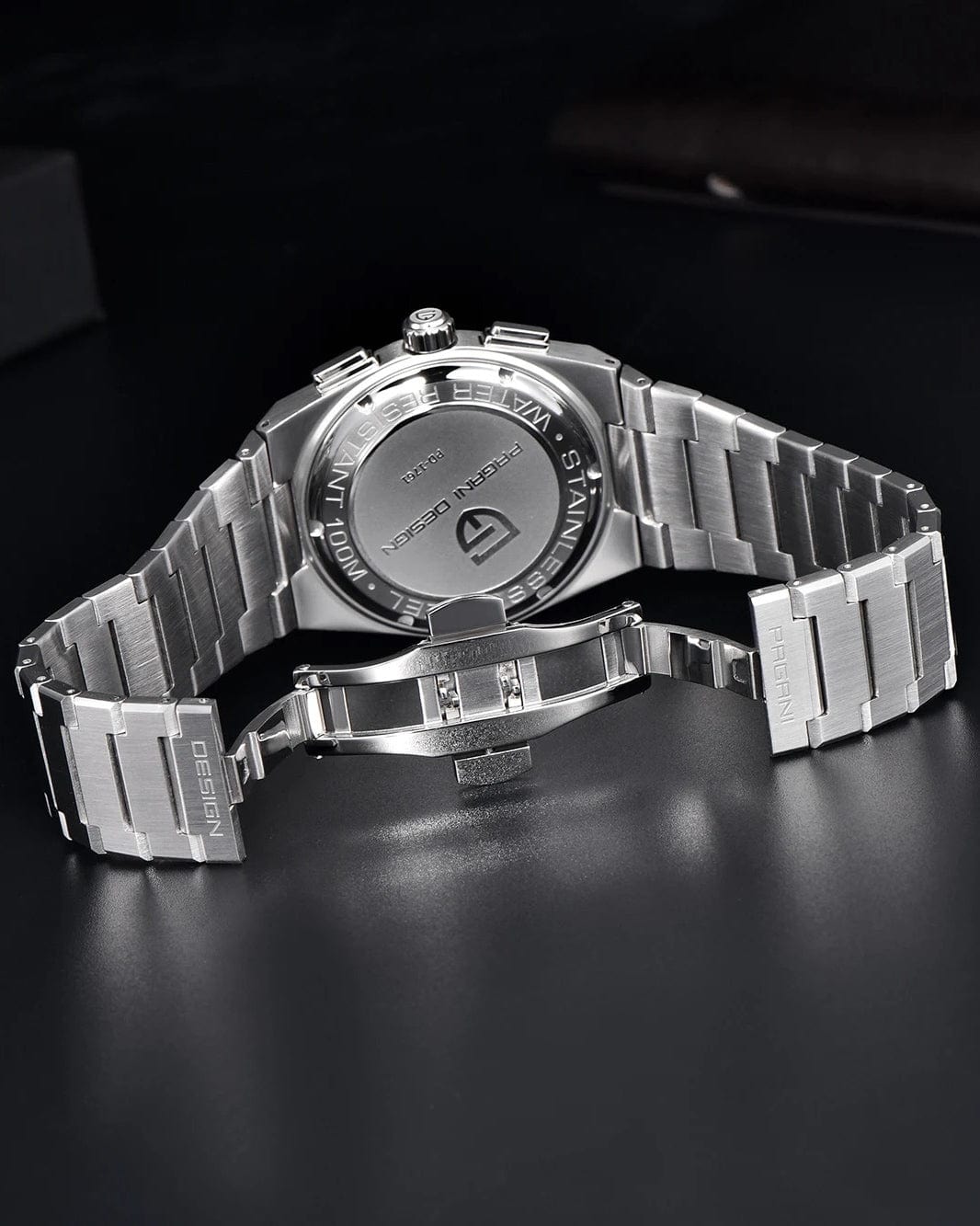 Muški sat Pagani Design PD1761 - Detaljan prikaz zadnje strane kucista i narukvice sata - plava boja cifera - Najbolja cena u Srbiji!