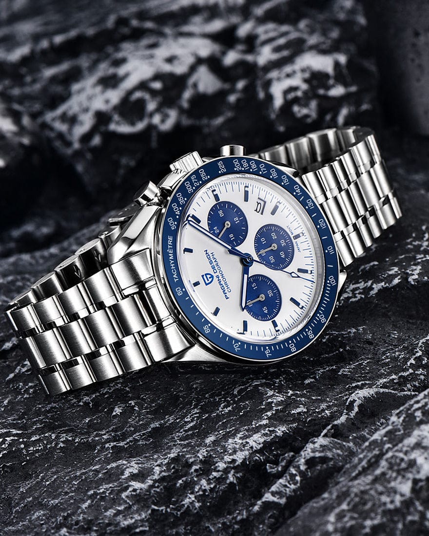 Muški sat Pagani Design PD1701 Omega Speedmaster Moonwatch - Detaljniji pogled hronometra na satu - Plava boja, metalna narukvica- Najbolja cena u Srbiji!