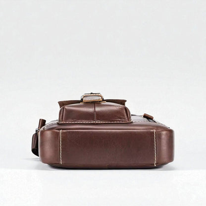 Kožna muška torba Vintage One - braon boja – donji deo i detalji šavova
