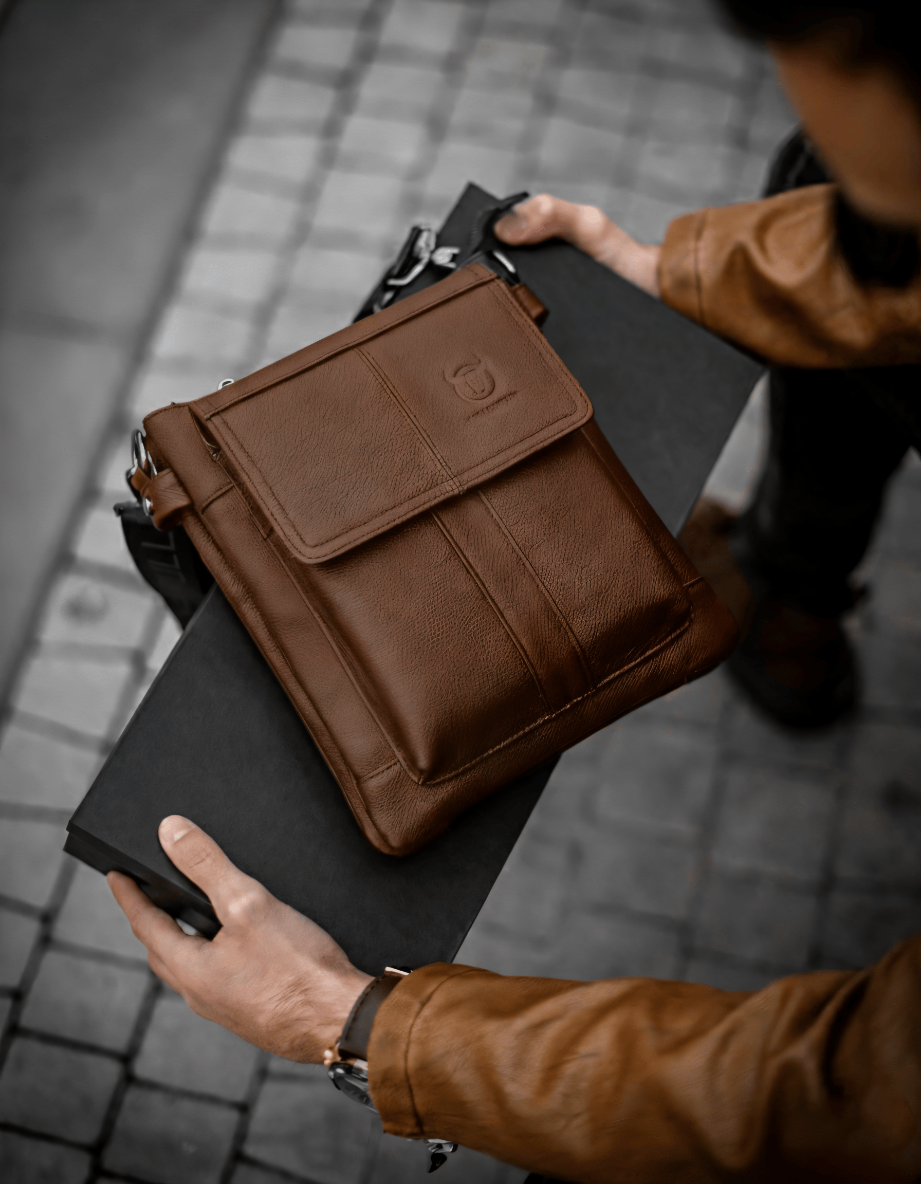 Muška kožna torba Toro one - Pure Black 🦬