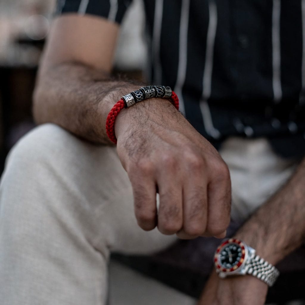 Muška Narukvica Meandros – Crvena Boja