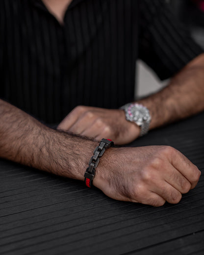 Muska narukvica Red Chain