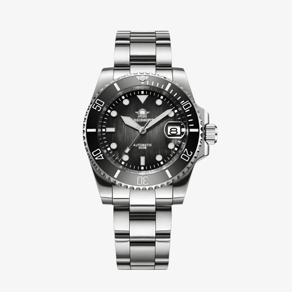 Muški automatik ronilački sat ADDIESDIVE AD2536 Black Diver sa crnim brojčanikom i metalnom narukvicom prikazan sa prednje strane.