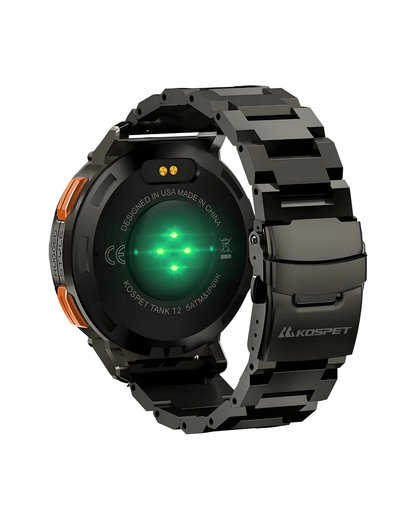 Kospet Tank T2 pametni sat – zadnja strana sa senzorima i metalnom narukvicom