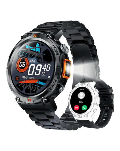 Prikaz prednje strane kucista i metalne ( silikonske) narukvice muskog pametnog sata Military NX21 u crnoj boji.  Sat ima lampu na kucistu