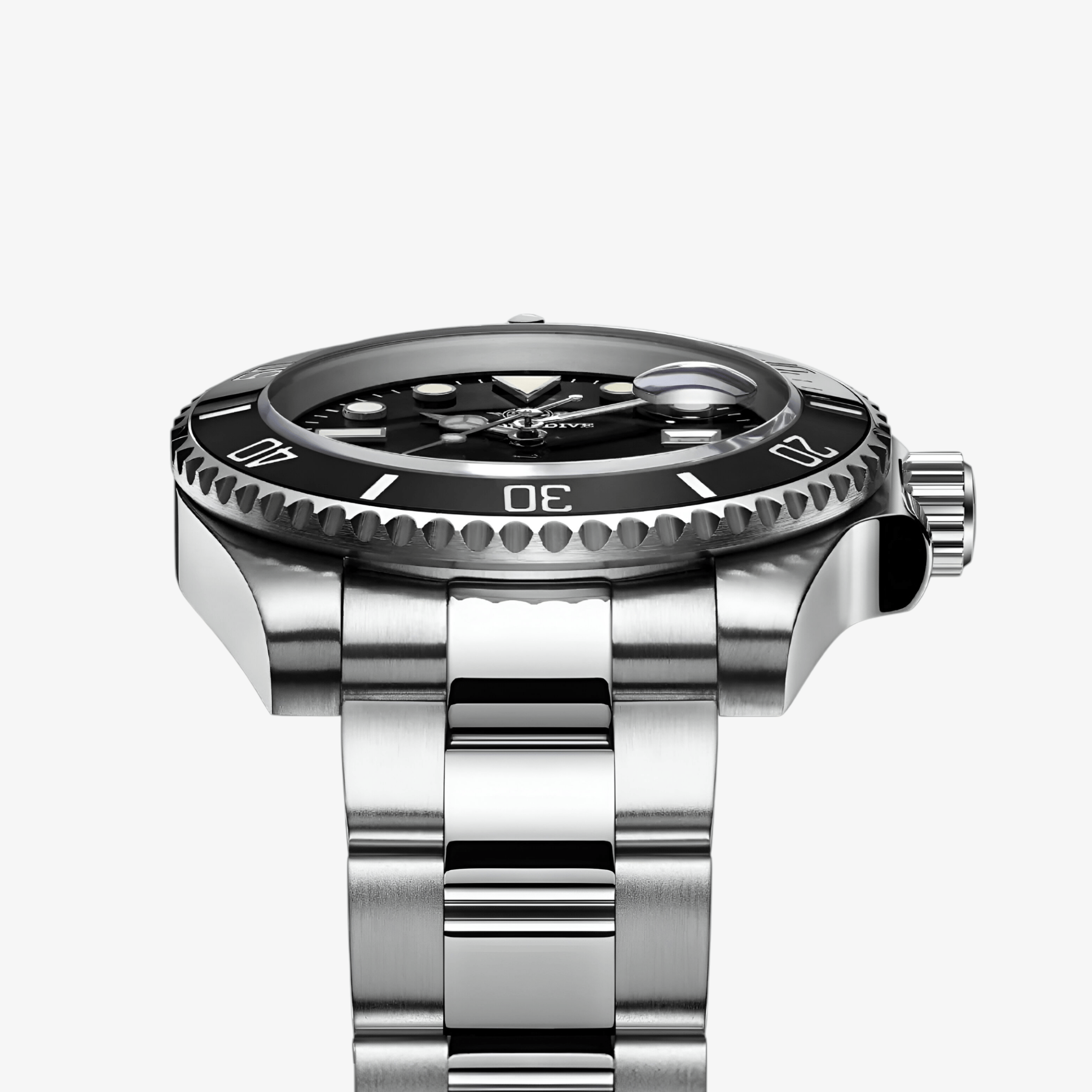 Detaljan prikaz metalne narukvice i crne korone sata ADDIESDIVE MY-H3 Black Diver