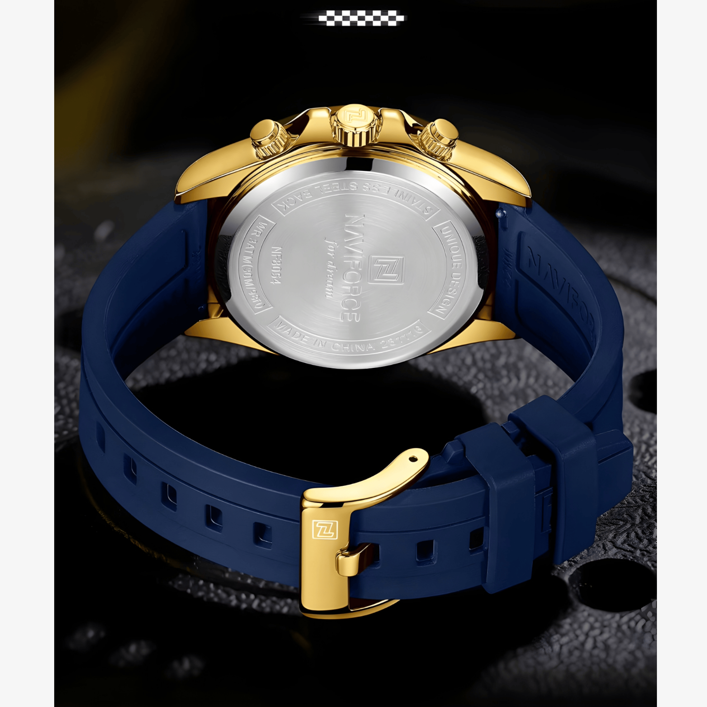 Zadnja strana muškog sata NaviForce NF8054 Daytona sa silikonskom narukvicom