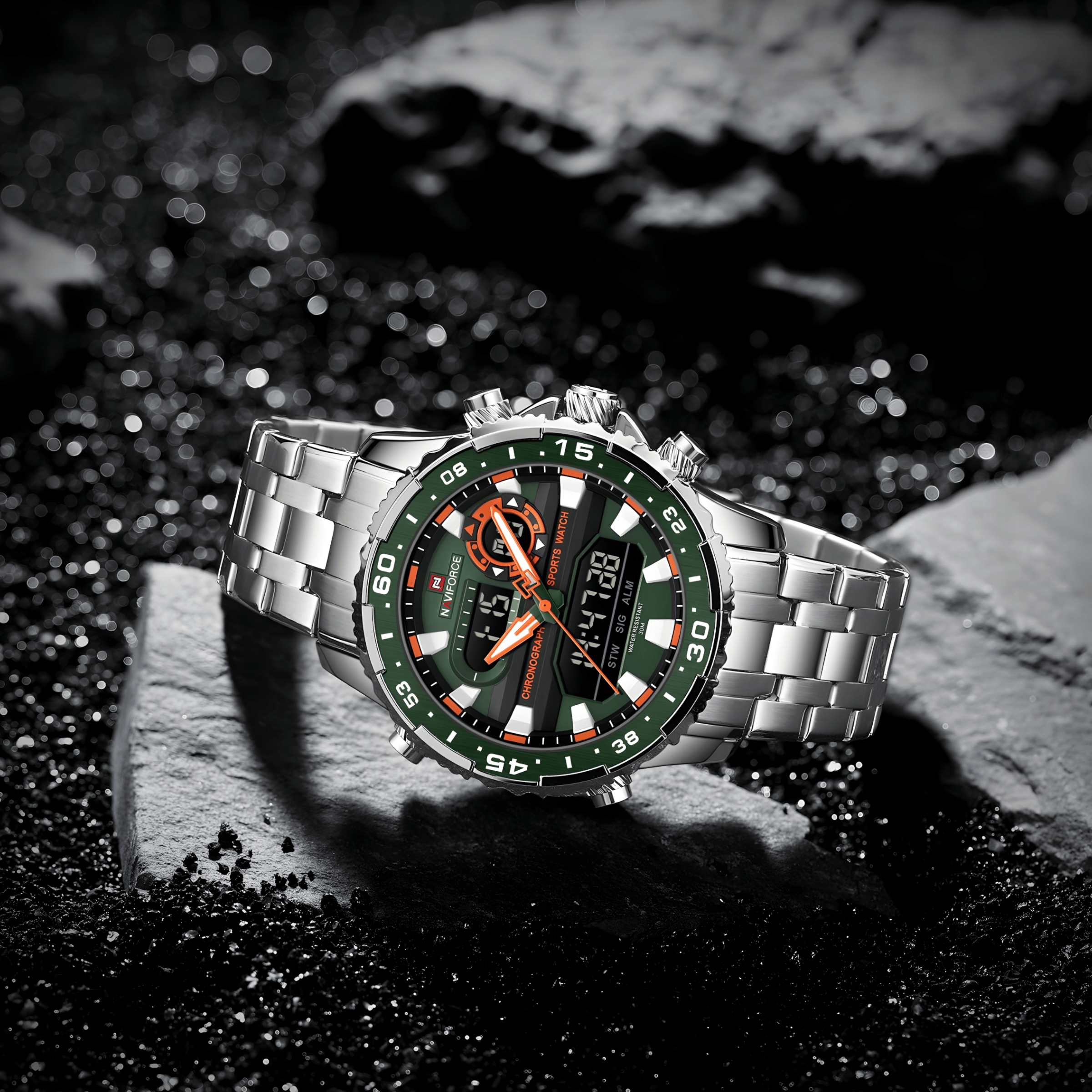 Pogled na muški sat NaviForce NF9234 u realnom okruženju, srebrna metalna narukvica i zeleni brojčanik