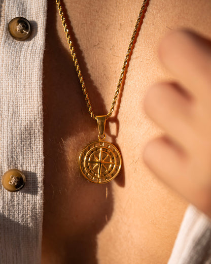 Ogrlica Gold Journey 🧭 36% OFF Necklaces Be Brave Man Srbija