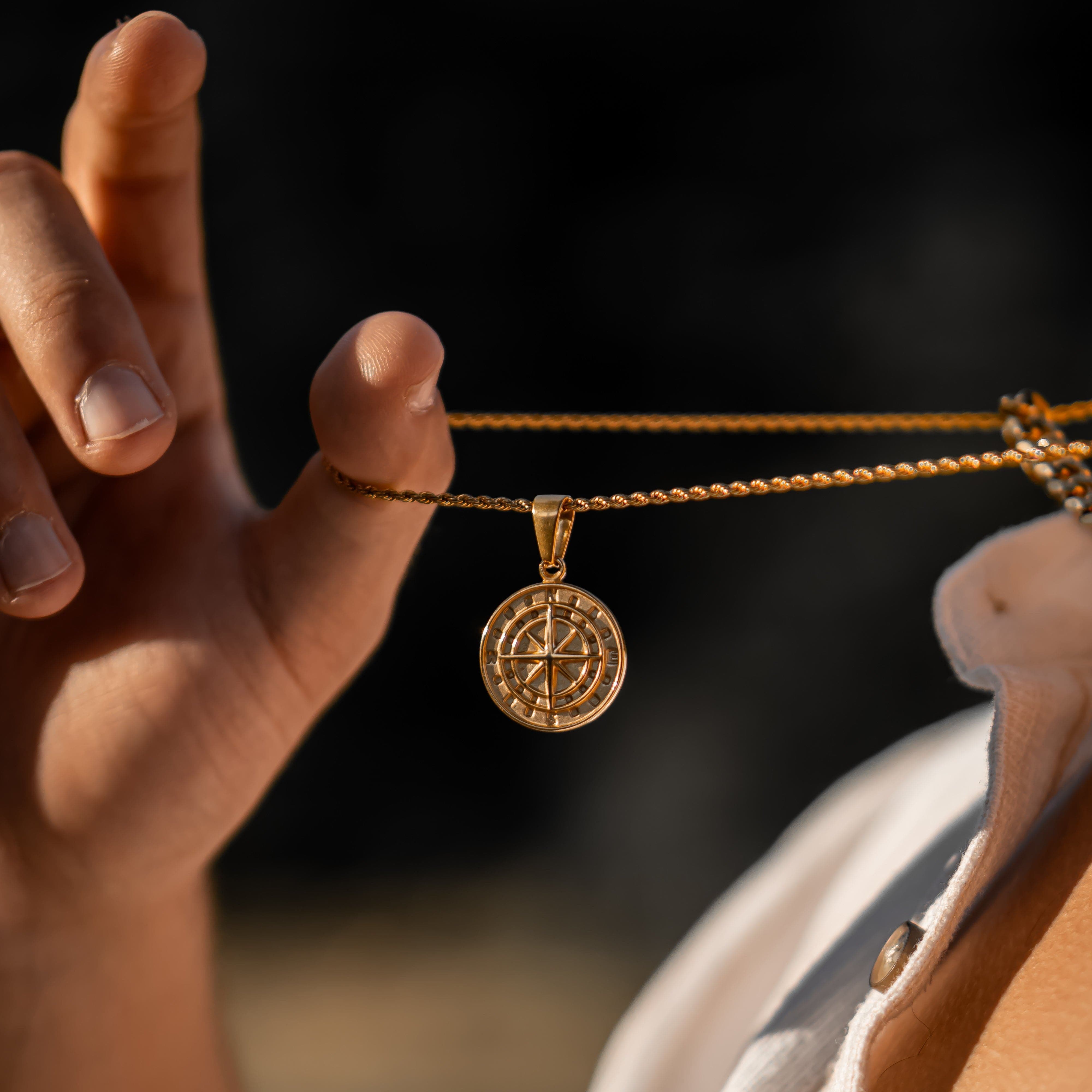 Ogrlica Gold Journey 🧭 36% OFF Necklaces Be Brave Man Srbija